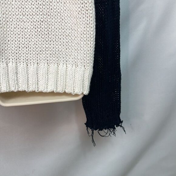 Anthropologie Wooden Ships Red White and blue distressed Sweater size medium EUC - Picture 11 of 13